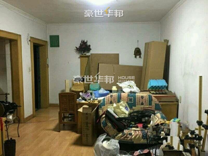 客厅