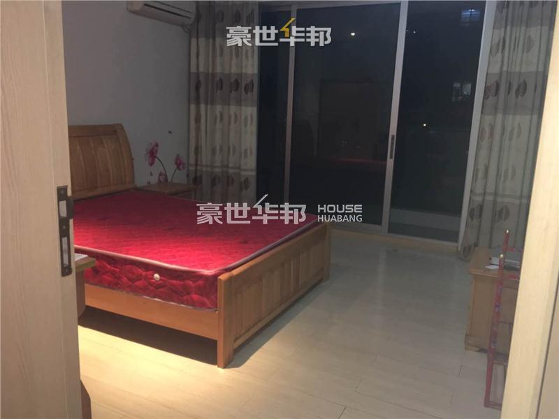 房间