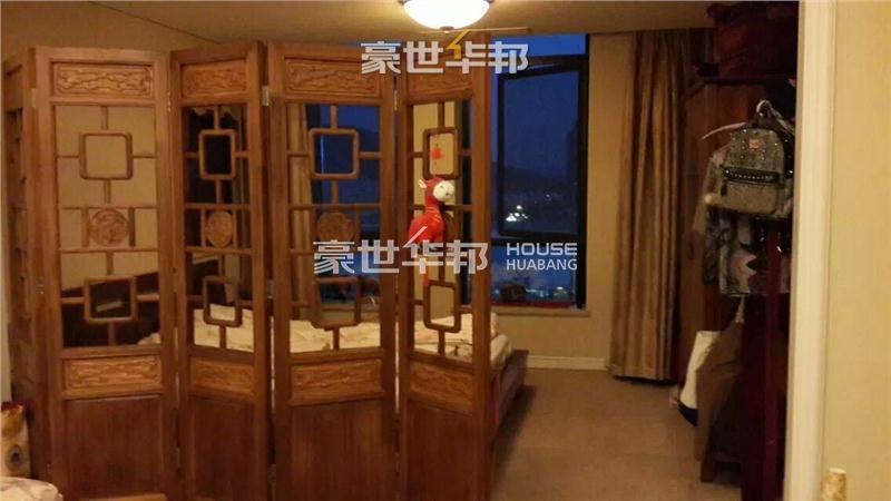 房间