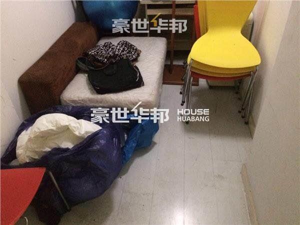 客厅