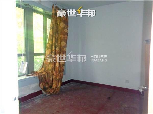 房间