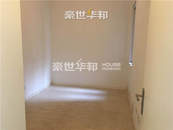 房间