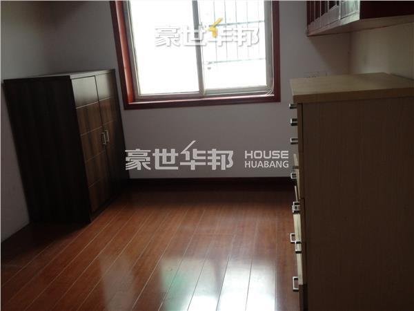 房间