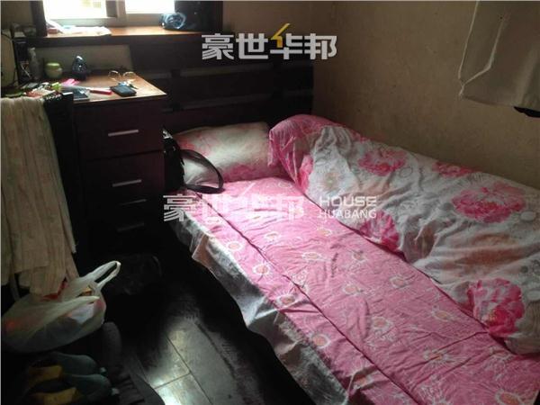 房间