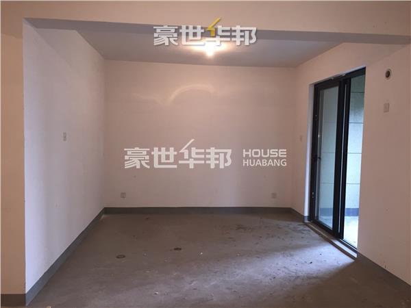房间