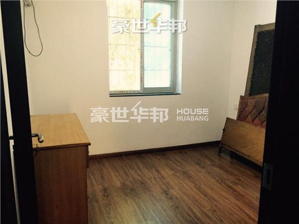 房间