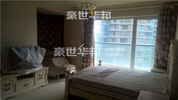 房间