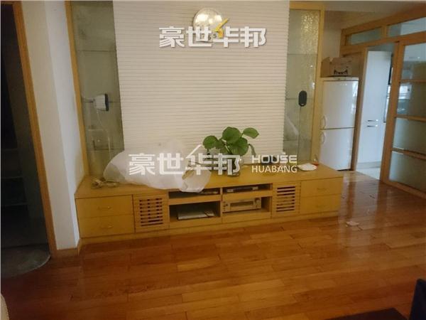 客厅