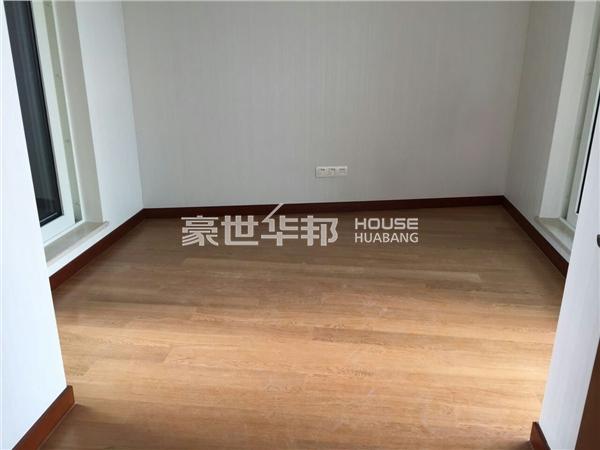 房间